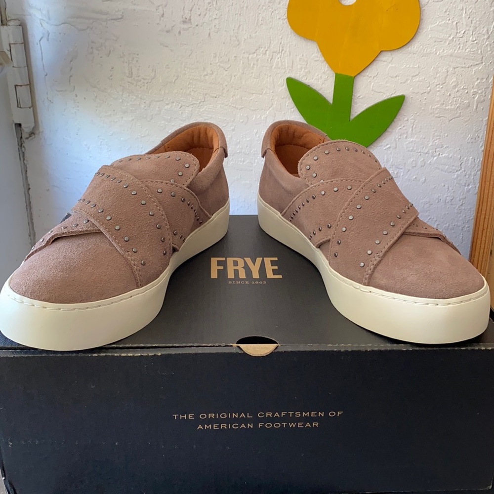 New with box Frye Dusty Rose Slip on Suede Sneaker. Size 6